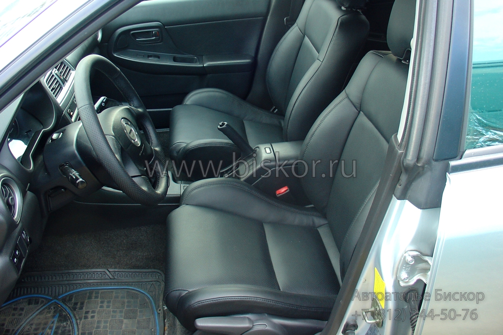 Кожаные передние сиденья и дверные вставки Subaru Impreza