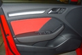 Дверная вставка из красной кожи в Audi A3