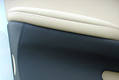 Перетяжка дверного подлокотника БМВ X6 бежевой кожей